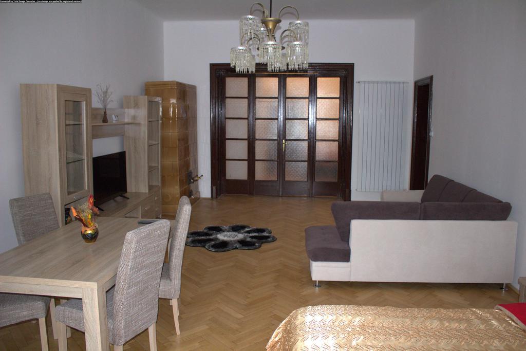 Apartament Piata Sfatului Apartment Brasov Bagian luar foto