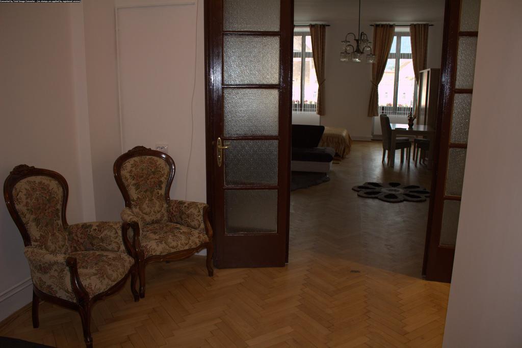 Apartament Piata Sfatului Apartment Brasov Bagian luar foto