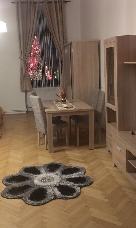 Apartament Piata Sfatului Apartment Brasov Bagian luar foto